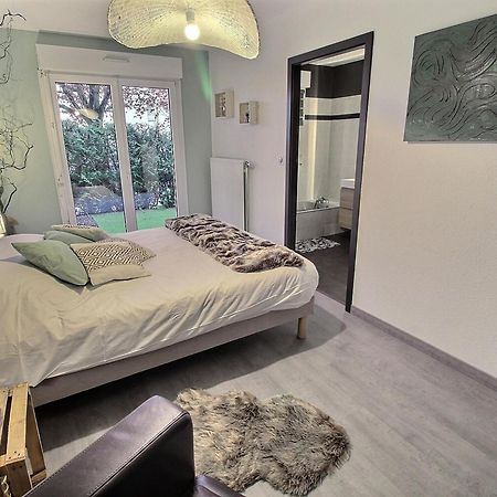 Charmant Appart Avec Garage Et Terrasse Au Coeur De Colmar, Pres De La Route Des Vins D'Alsace - Fr-1-722-6 מראה חיצוני תמונה